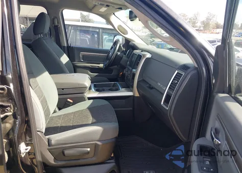 2017 Ram 1500 Big Horn 4X4 5'7 Box z USA, uszkodzony, nr VIN 1C6RR7LM4HS882771